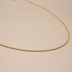 rtekde i 18 Kt guld, hvidguld eller sterling slv med en bl diamant