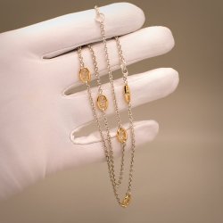Elegant halskde i 18 Kt guld og hvidguld eller slv med en bl diamant